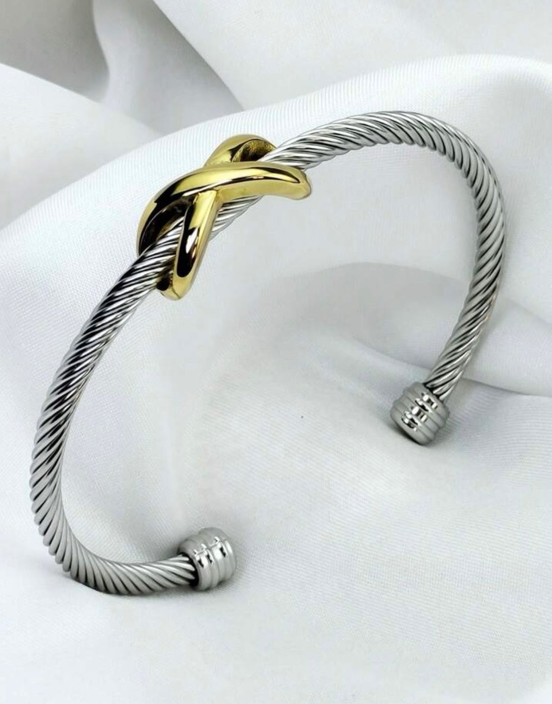 Infinity Bracelet - JM Jewelry